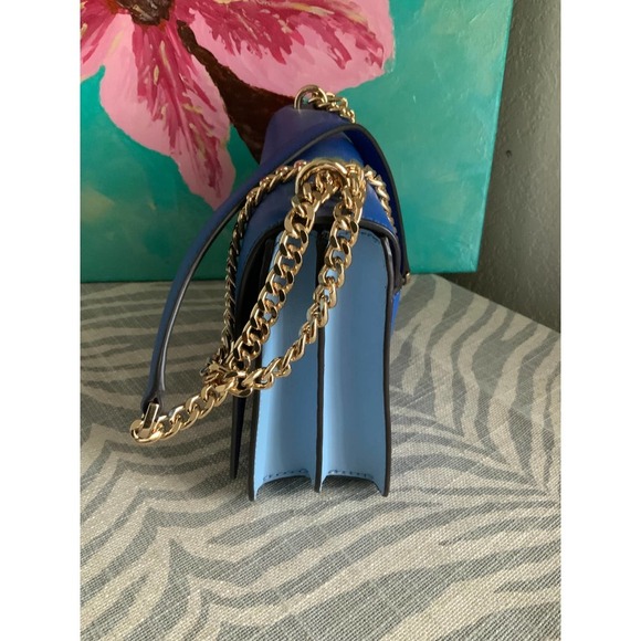 Michael Kors Mort Shoulder Purse - Picture 2 of 7